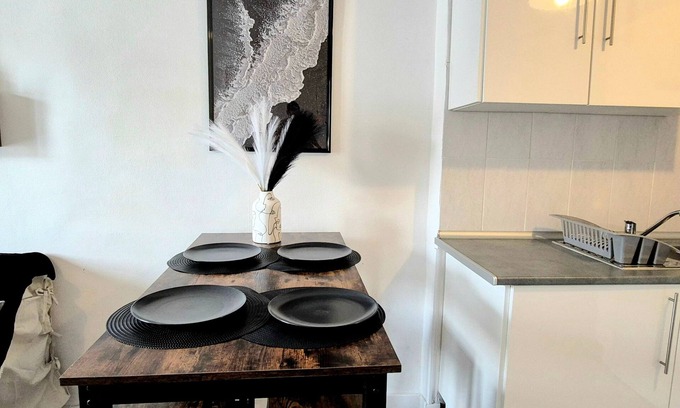 Lourdes Apartment | L'Atelier-T2 near the Wifi-Parking center