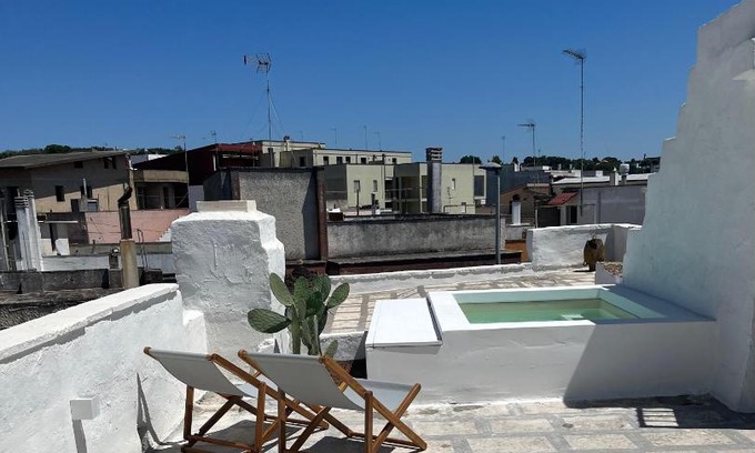Casarano House | L’Edicola Votiva