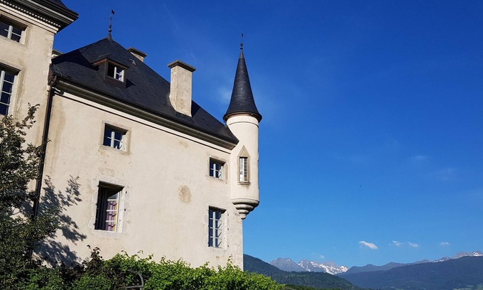 Saint-Vincent-de-Mercuze House | L'Envolée, Gîte de Calistane