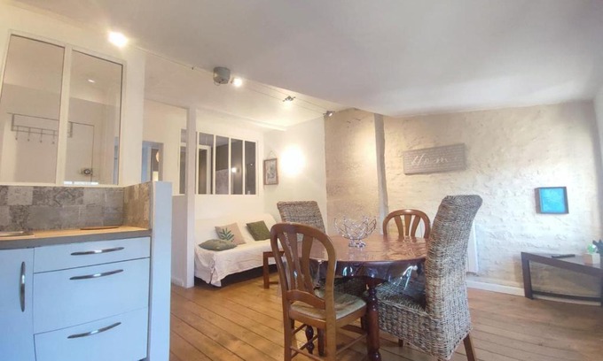 Centre Ville Apartment | L'Escale Niortaise - L'Escapade - 10 mn gare, 5 mn hypercentre
