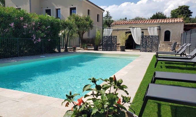 Ales Apartment | L'escapade Occitane : Gîtes de Charme aux Portes des Cévennes