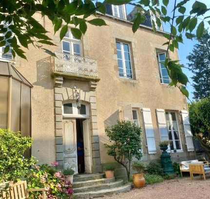 Mayenne Bed & Breakfast | L'Hotel de Hercé Chambre d'Hote