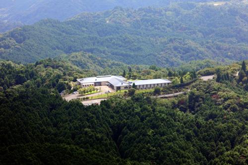Sakyo Ward Hotel | L'Hotel de Hiei