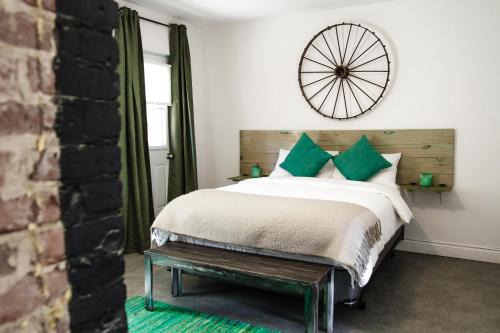 Griffintown Bed & Breakfast | L'Hotel Particulier Griffintown