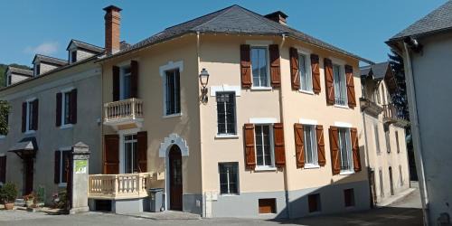 Pierrefitte-Nestalas Apartment | L'Isard