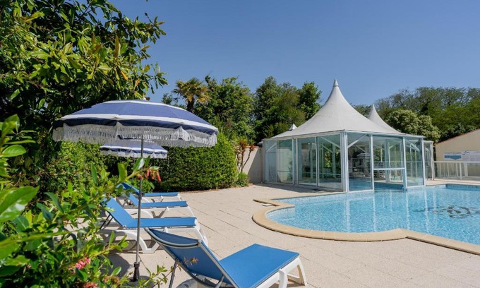 Saint-Vincent-sur-Jard Hotel | L'Ocean