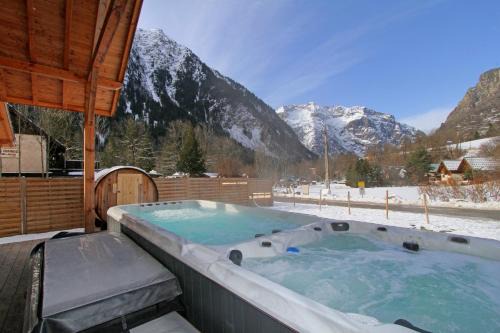 Venosc Ski Chalet | L'Orchidée