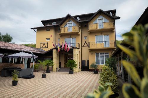 Motaieni Hotel | La Băiete
