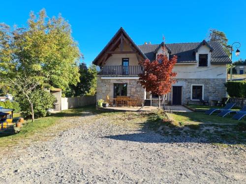 Saint-Sauveur-de-Peyre Apartment | La Barrina