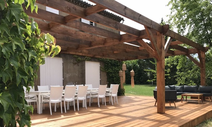 La Riviere House | La Belinière, a family home in the heart of the vineyards