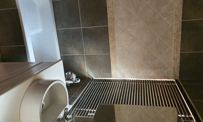 Greater Johannesburg Metropolitan Area House | La-Bih Huleti House A