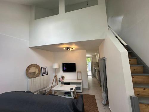 Sainte-Genevieve-des-Bois Apartment | La Bulle spa barbecue netflix - Paris Orly