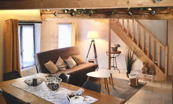 Flines-les-Mortagne House | La cabane du chasseur