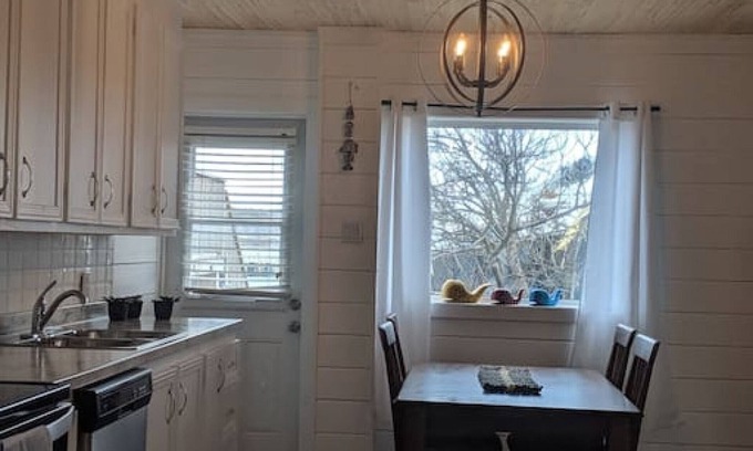 Cheticamp Apartment | La Cale - waterfront property