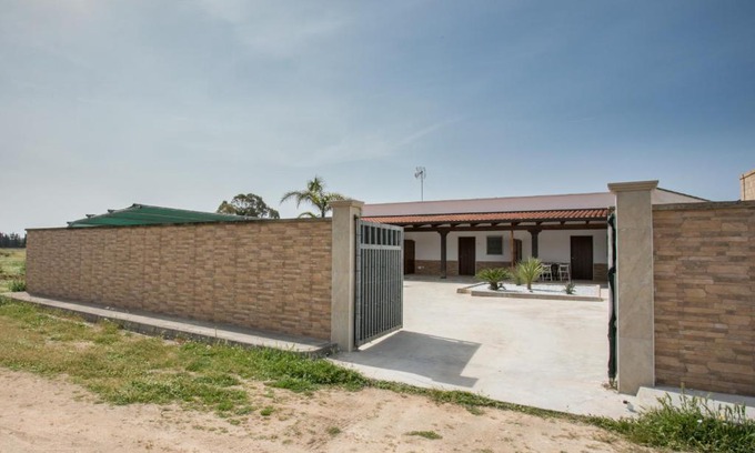 Torre Castiglione Apartment | La Caletta Apartments