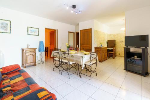 Bravone Apartment | La Caletta Corsa Apartments con due camere a 100 m dal mare - WiFi fibra FTTH - ALL INCLUSIVE