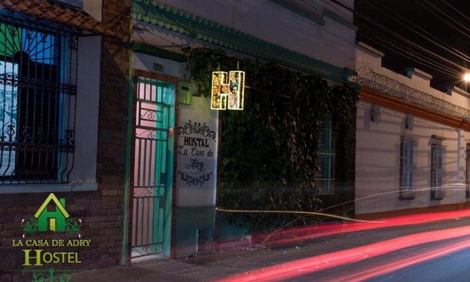 San Antonio House | La Casa de Adry