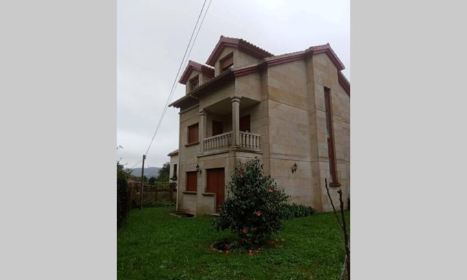 Aldan House | La casa de Aldán entre el mar y el bosque