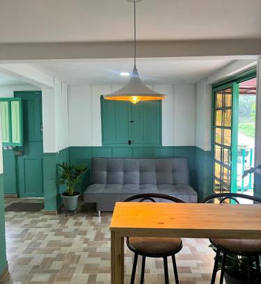 Filandia House | La Casa de colour Filandia, Quindio