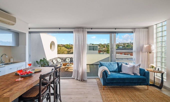 Bondi Beach Apartment | La Casa De Frida