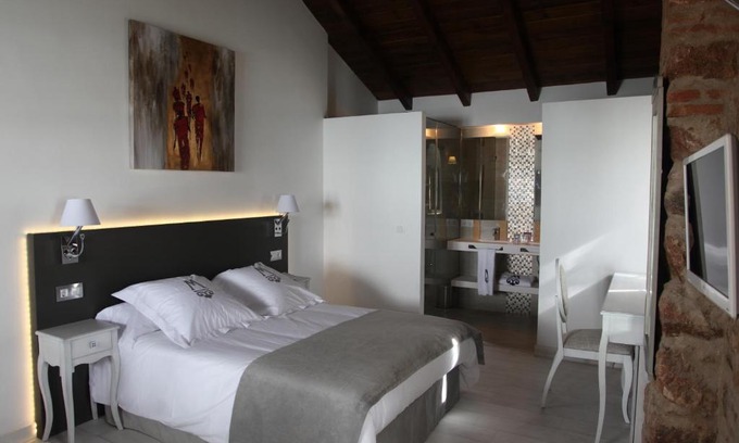 Villanueva de Cordoba Hotel | La Casa del Médico Hotel Boutique