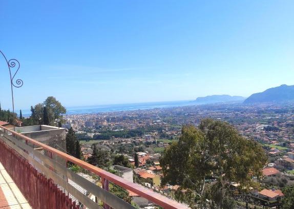 Monreale House | La Casa Del Nonno