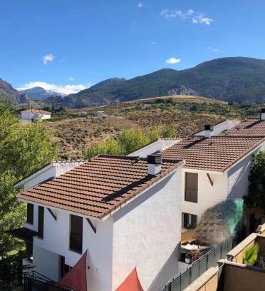 Barrio de la Vega House | La Casa del Pianista