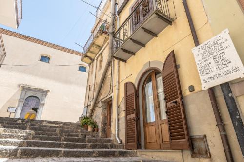 Sperlinga House | La Casa del Sarto