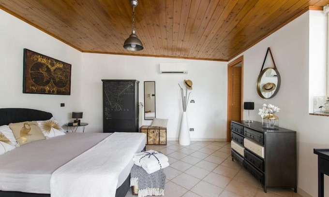 Milazzo Cabin | La Casa del Viaggiatore