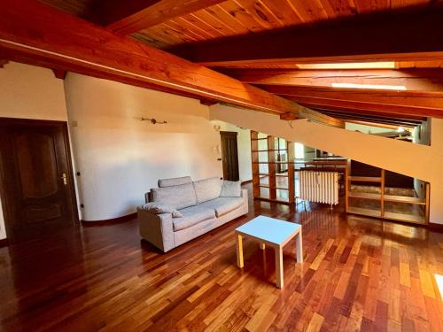 Aymavilles Apartment | La Casa Dell'Acero