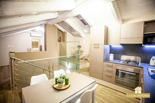 Madonna dell'Olmo Apartment | La Casa dell'Olmo - Suite Apartment Cuneo
