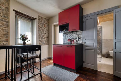 Murazzano Apartment | La Casa di Margot - Alloggio Rosso