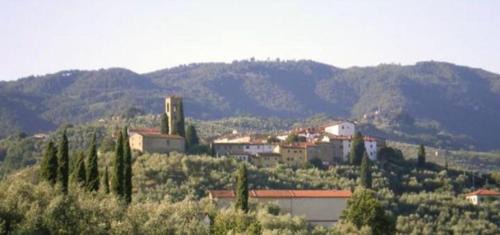 Colle di Buggiano House | la casa nel borgo