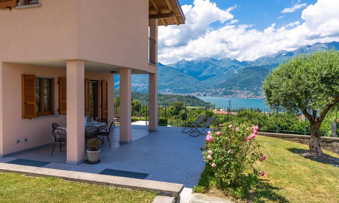 Colico Piano House | La Casetta (CCO107) by Interhome