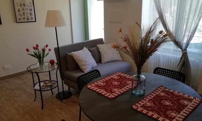 Sugano House | LA CASITA