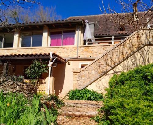 Le Buisson-de-Cadouin House | La Caverne du Buisson