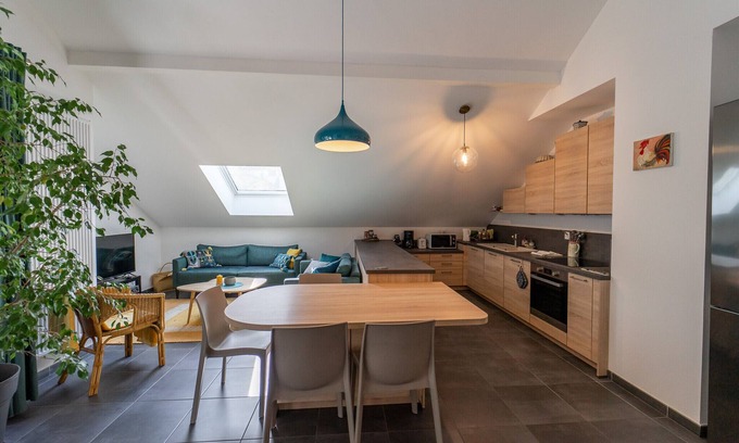 Duingt Apartment | La Champanaise - 2 bedroom apartment 300m from Lake Annecy