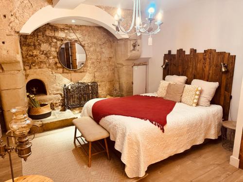 Romans-sur-Isere Apartment | La Chaumière, studio, authentique, fibre, BedinShop