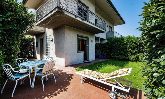 Marina di Massa Apartment | La Chimera 700m from sea, Massa, Italy