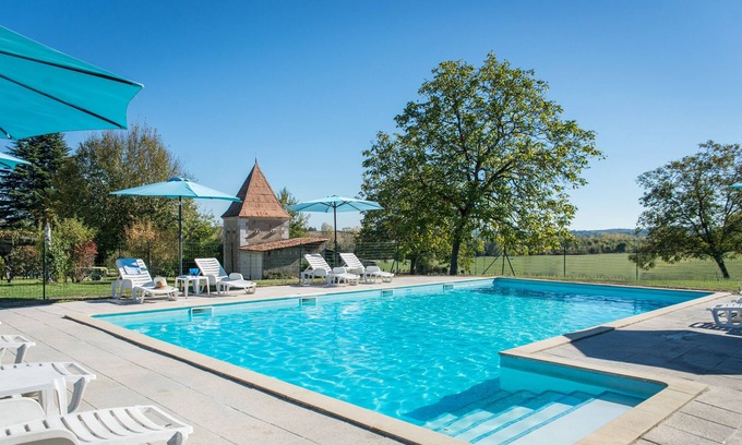 Yviers Cottage | La Chouette - Is a lovely one bedroom cottage with its own private garden.