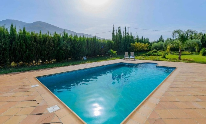 Orgiva Villa | La Chumbera Órgiva by Ruralidays