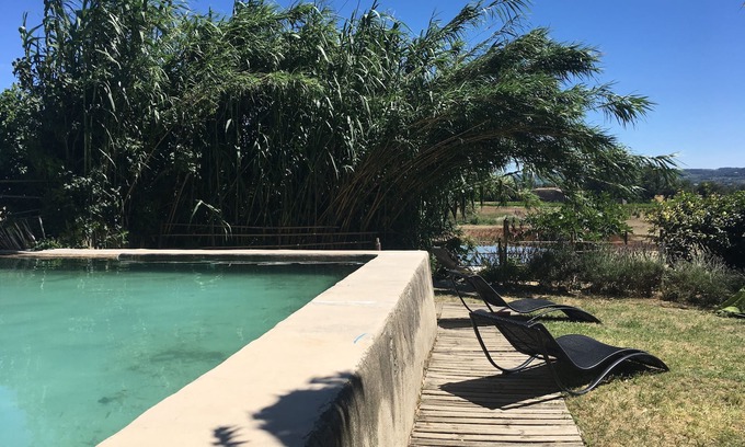 Valreas Cottage | "La Colline" - Gite of character - Provençal farmhouse of the XVIIth century