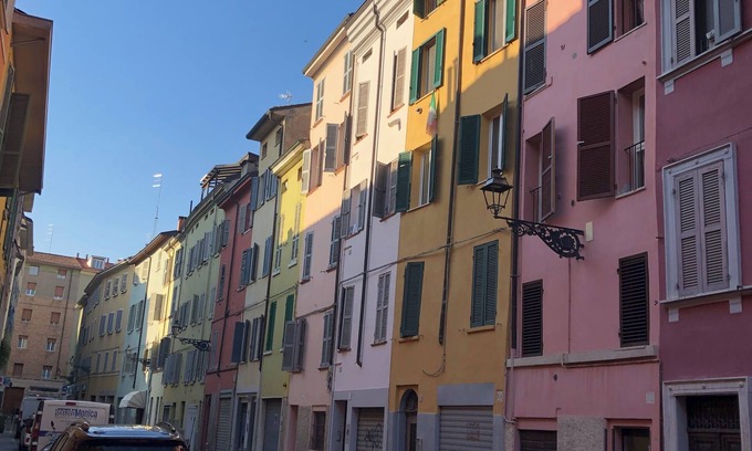 Parma City Centre Apartment | La Colombaia Holiday House