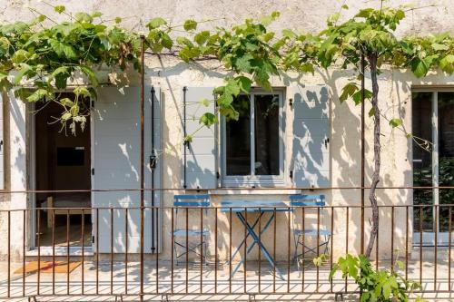 Tignale Apartment | La Corte - Appartamento Travail