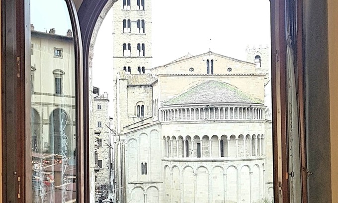 Quartiere di Porta Crucifera House | LA CORTE DEL RE SUITE AREZZO