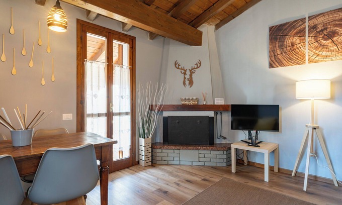 Cassina Valsassina Apartment | La Corte della Casera - Calendula