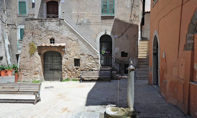 Tivoli Apartment | La Corte di GreSi - Holiday home in the heart of medieval Tivoli