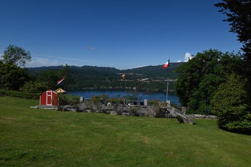 Lortallo House | La corte sul lago - Appartamento Pietro