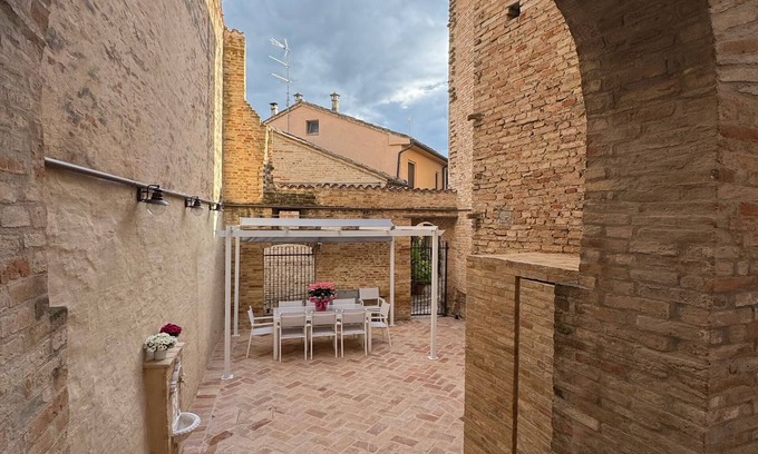 Montecassiano House | La Dimora del Borgo