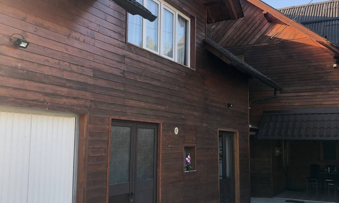 Borsa Bed & Breakfast | La doar 3 minute de Pârtia Olimpică Borșa Compex Maramures, intr-un loc pitoresc